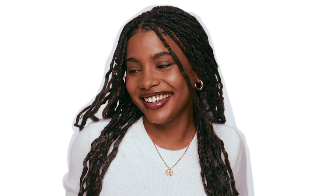 35년인 Emma 님의 프로필 사진으로 앱을 이용하는 목적은 데이트입니다